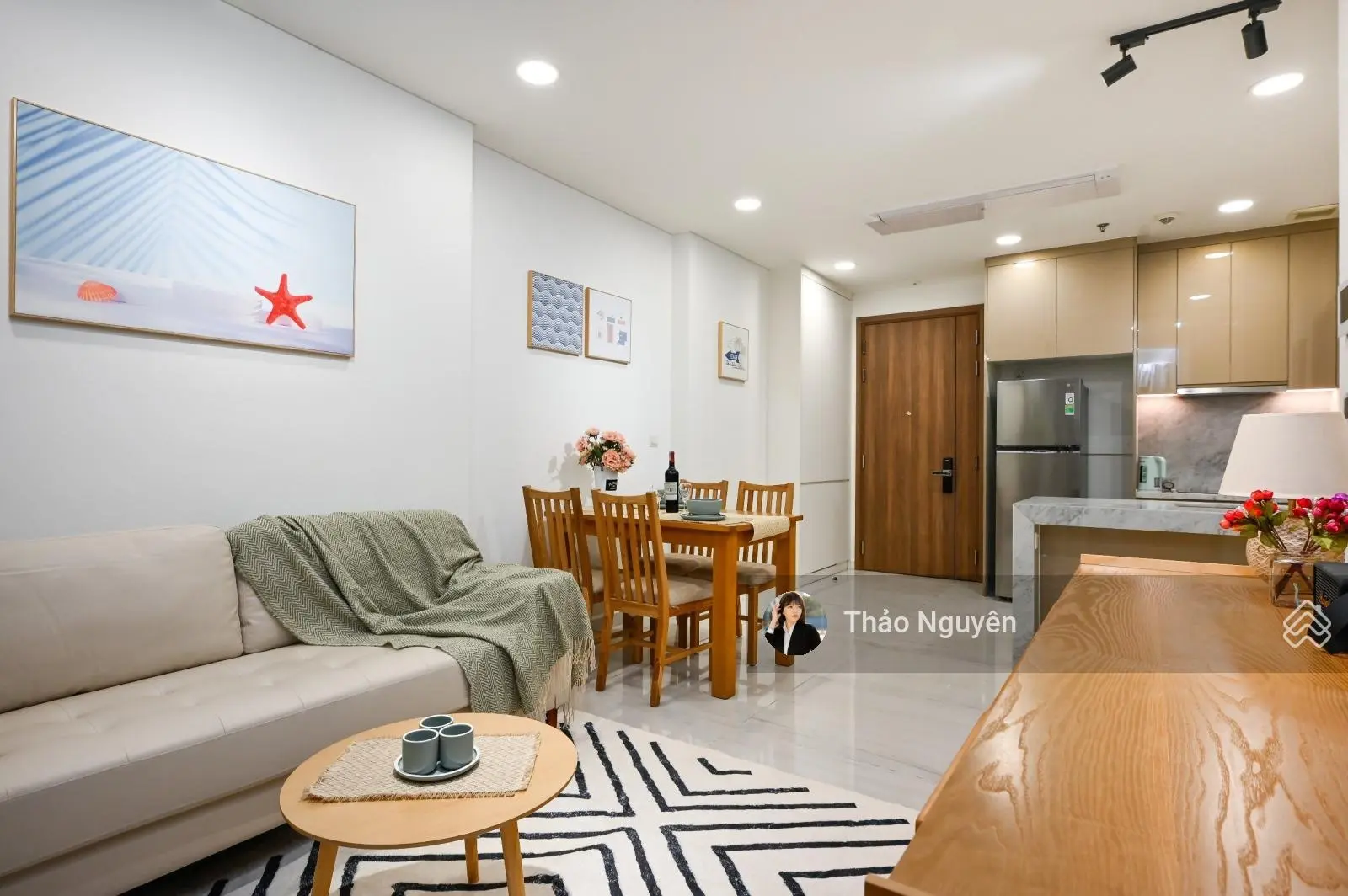 Đang đợi sổ hồng kẹt tiền bán nhanh căn 1PN+đa năng dưới 6tỷ view thoáng tại Hà Đô Q10 0909 711 ***