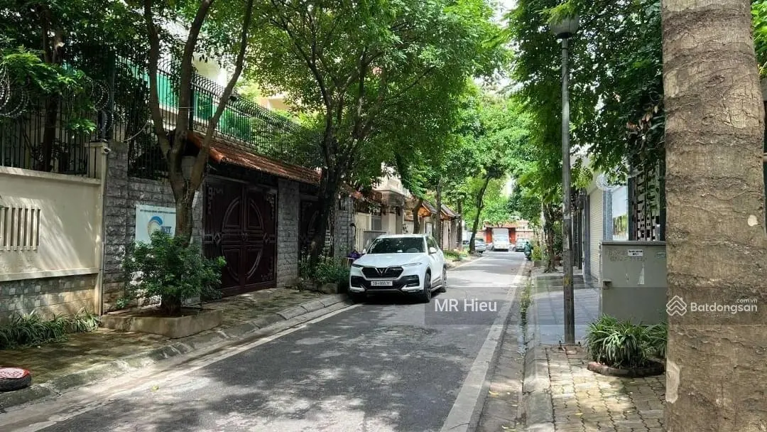 Bán nhanh biệt thự Linh Đàm - 231m2 - mặt tiền 12.5m - giá đã cực tốt bao toàn khu vực