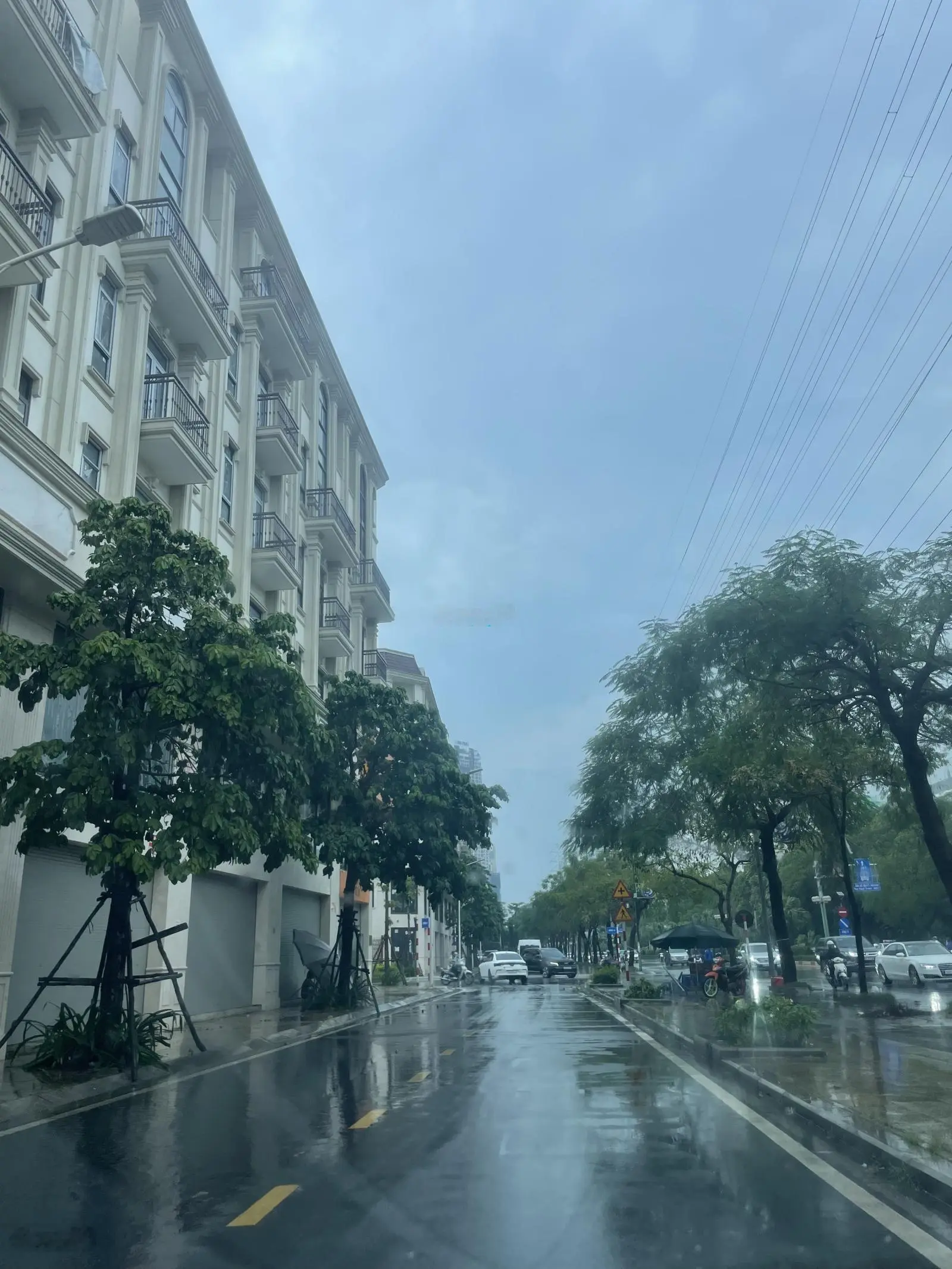 CC bán căn shophouse him lam vạn phúc mặt đường Tố hữu giã chỉ 3x tỷ vị trí siêu đẹp. 0963 689 ***