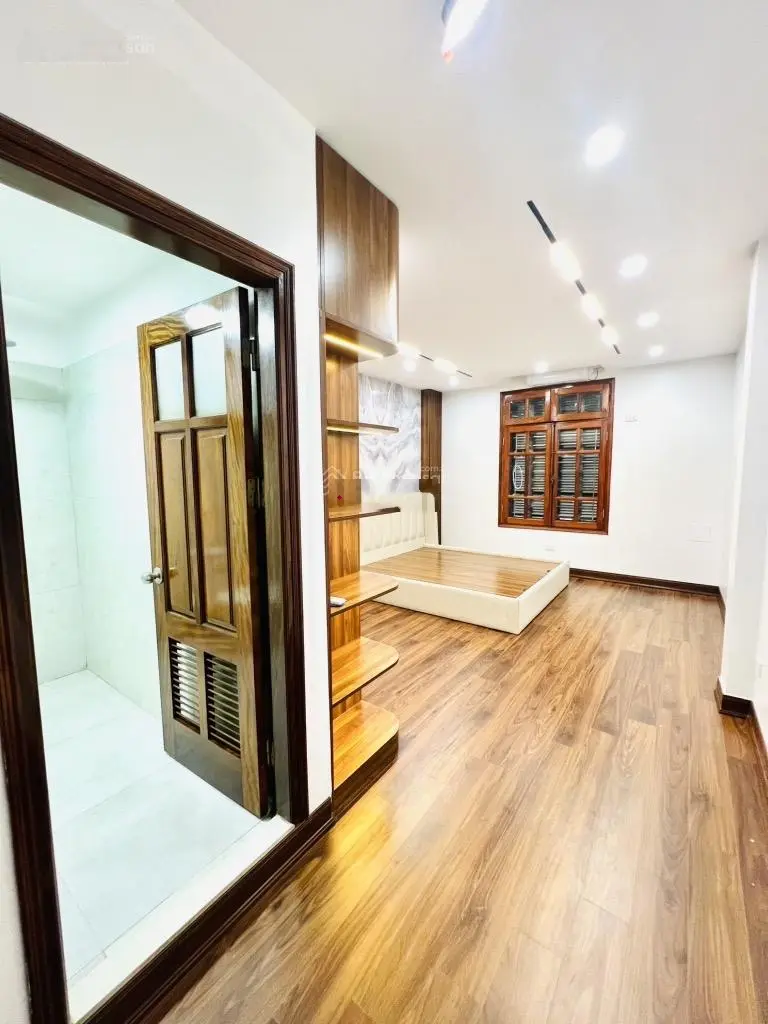 Nhà Mới Vĩnh Hưng- Hoàng Mai( 5 tầng, 3 ngủ rộng, đủ công năng, sổ đỏ nở hậu)