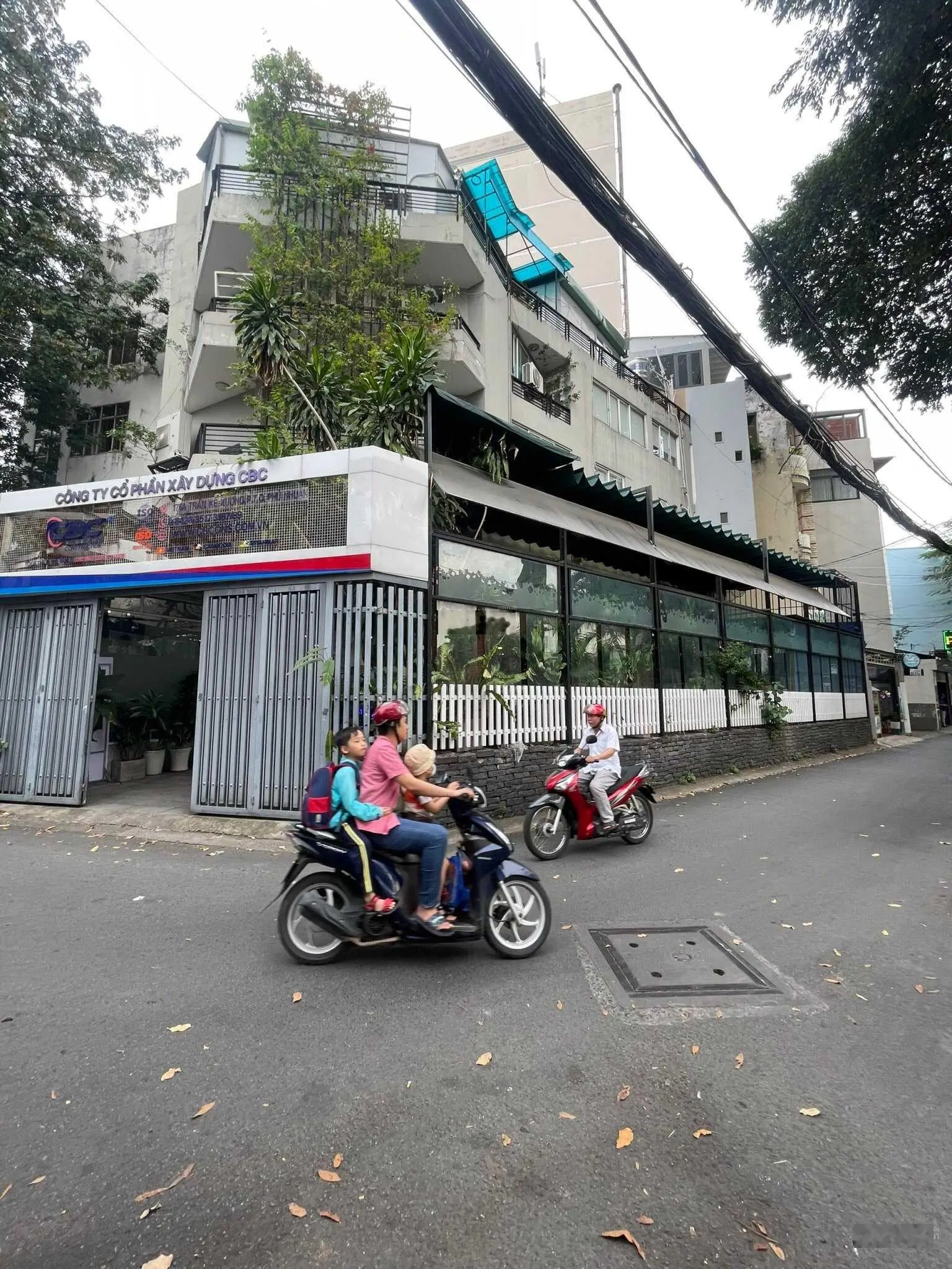 Kẹt tiền bán nhà nát đường 6m khu Phan Xích Long P. 7 Phú Nhuận, DT 8.1x30m GPXD cao tầng, 26 tỷ