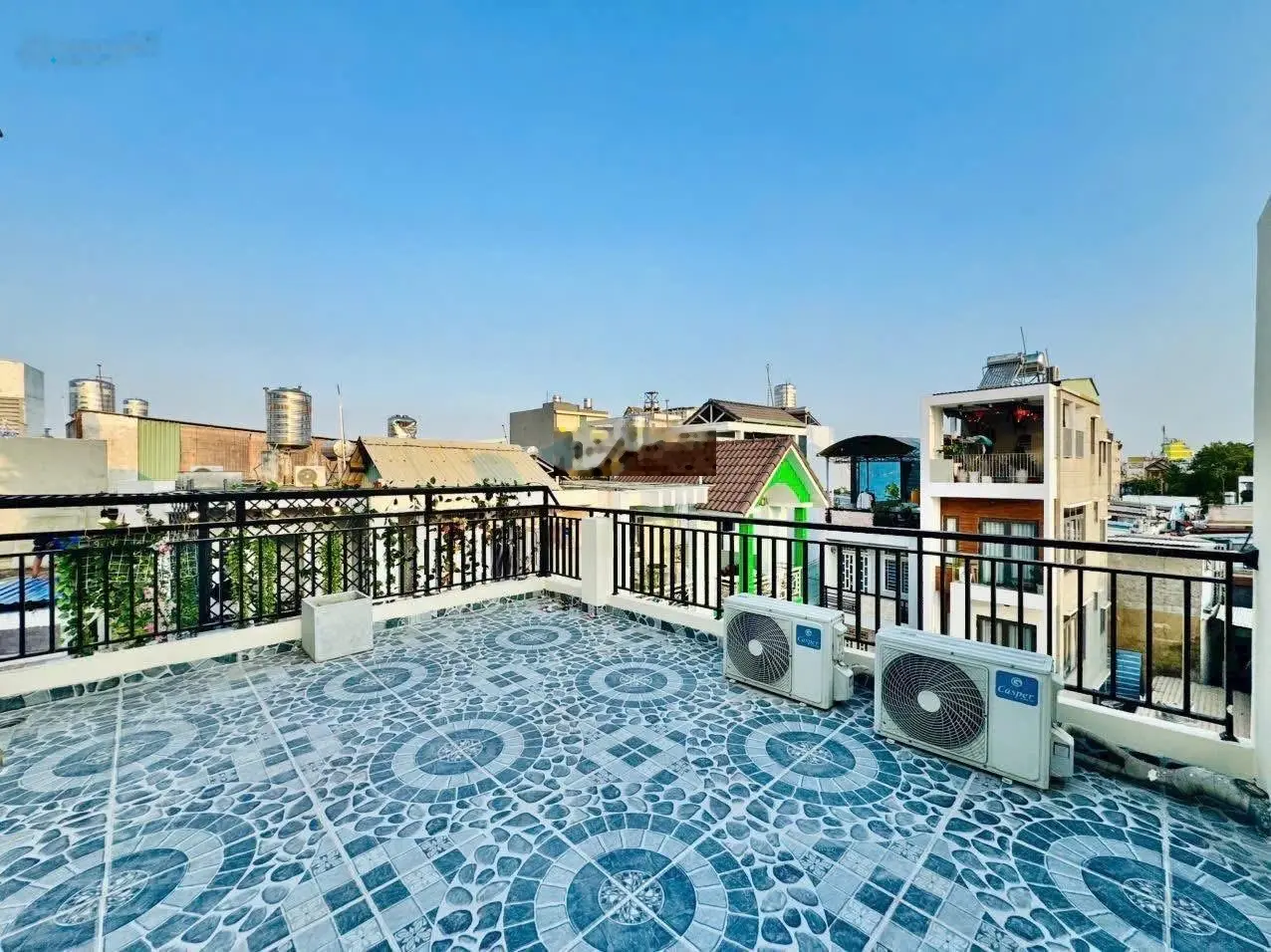 HOT! Bán nhà cạnh chợ Phạm Văn Hai, Tân Bình. Nhà 67,5m2 giá 4tỷ250 còn thương lượng. Hẻm 6m thông