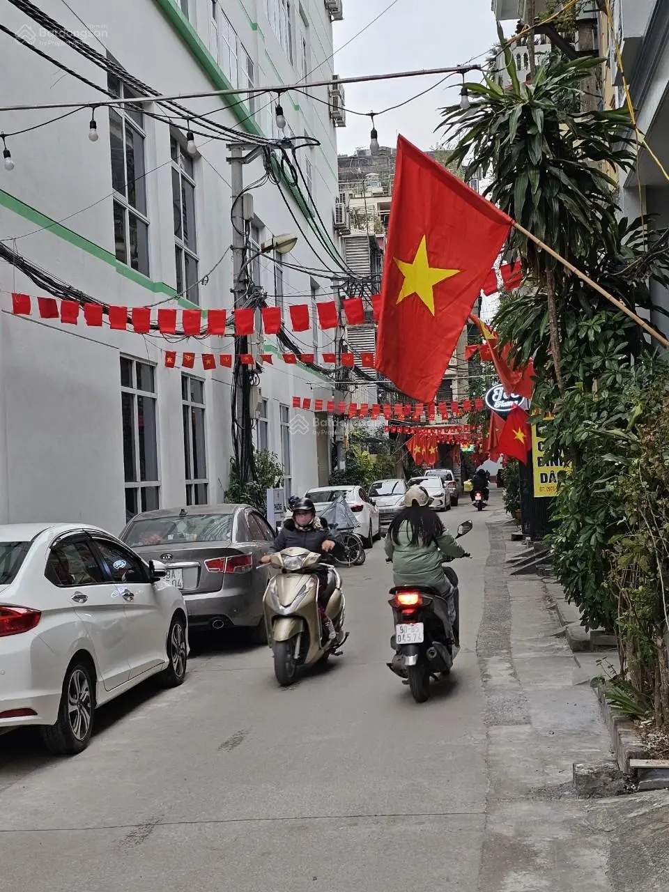 Bán nhà 36m2 gồm 2mặt thoáng Yên Phúc, Văn Quán, HĐ gần ngay HV Quân Y, BV Quân Y 103. Ôtô đỗ.6tỷ3