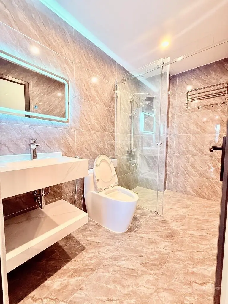 SIÊU PHẨM NHÀ PHỐ TRUNG TÂM MỘ LAO, HÀ ĐÔNG 50m² Mặt tiền 4m Vỉa hè Ô tô tránh
