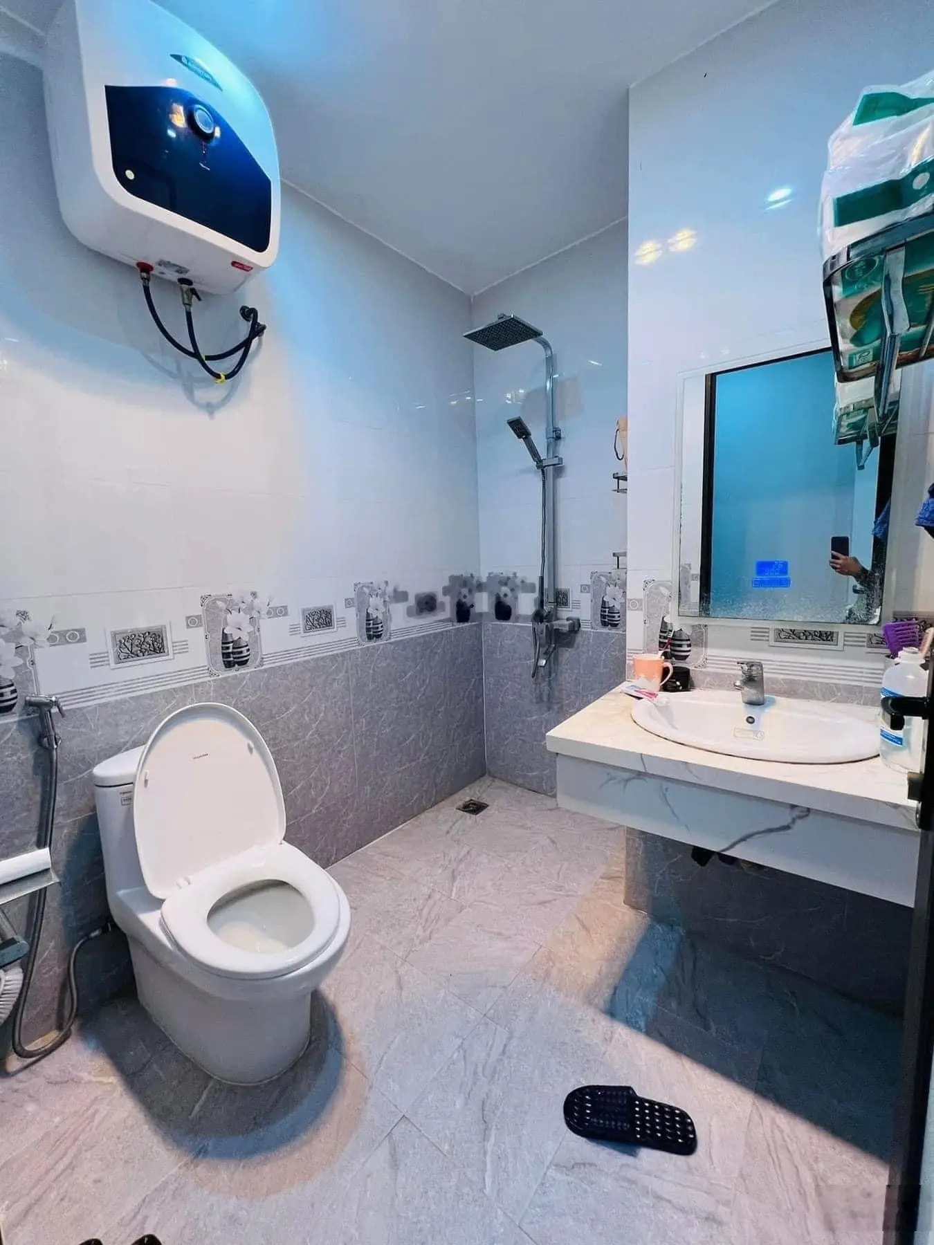 bán căn nhà NHÀ ĐẸP Ở LUÔN - 2 THOÁNG TRƯỚC SAU - CHỦ TỰ XÂY tại đường Láng 35m2 5 tầng giá 6.65 tỷ