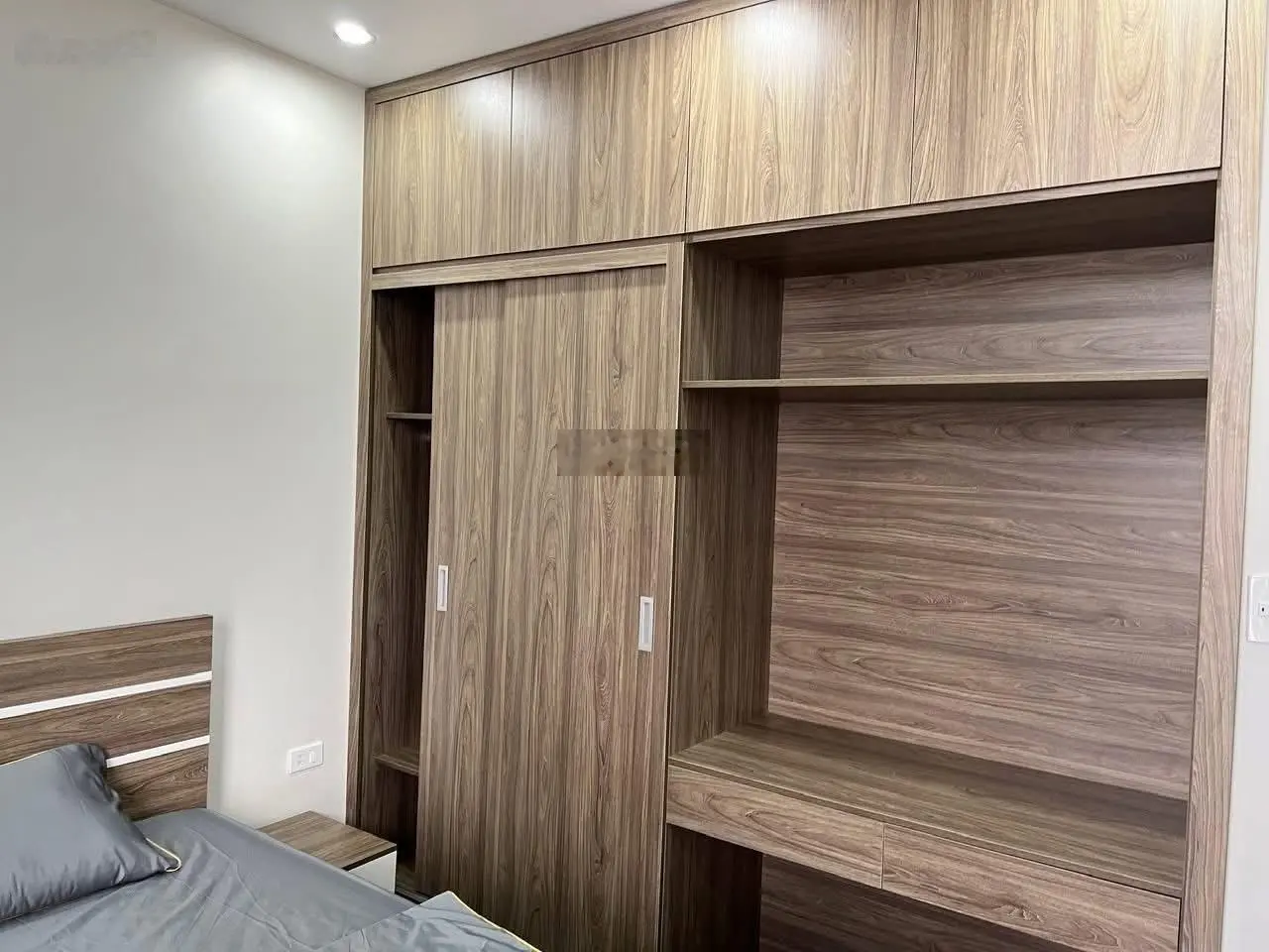 Chủ gửi bán nhà 5 tầng long biên - full nội thất - ngõ thông - giá tốt chỉ 7tỷ