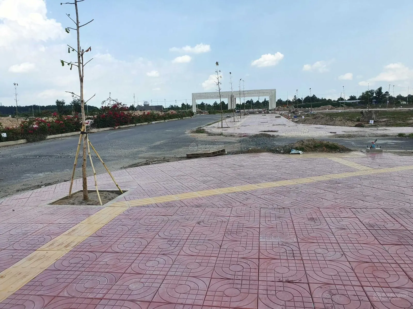 Chính chủ cần bán 1 nền Mega City 2 giá ngộp, nằm TTHC Nhơn Trạch MT 25C nối sân bay LH 0949 610 ***