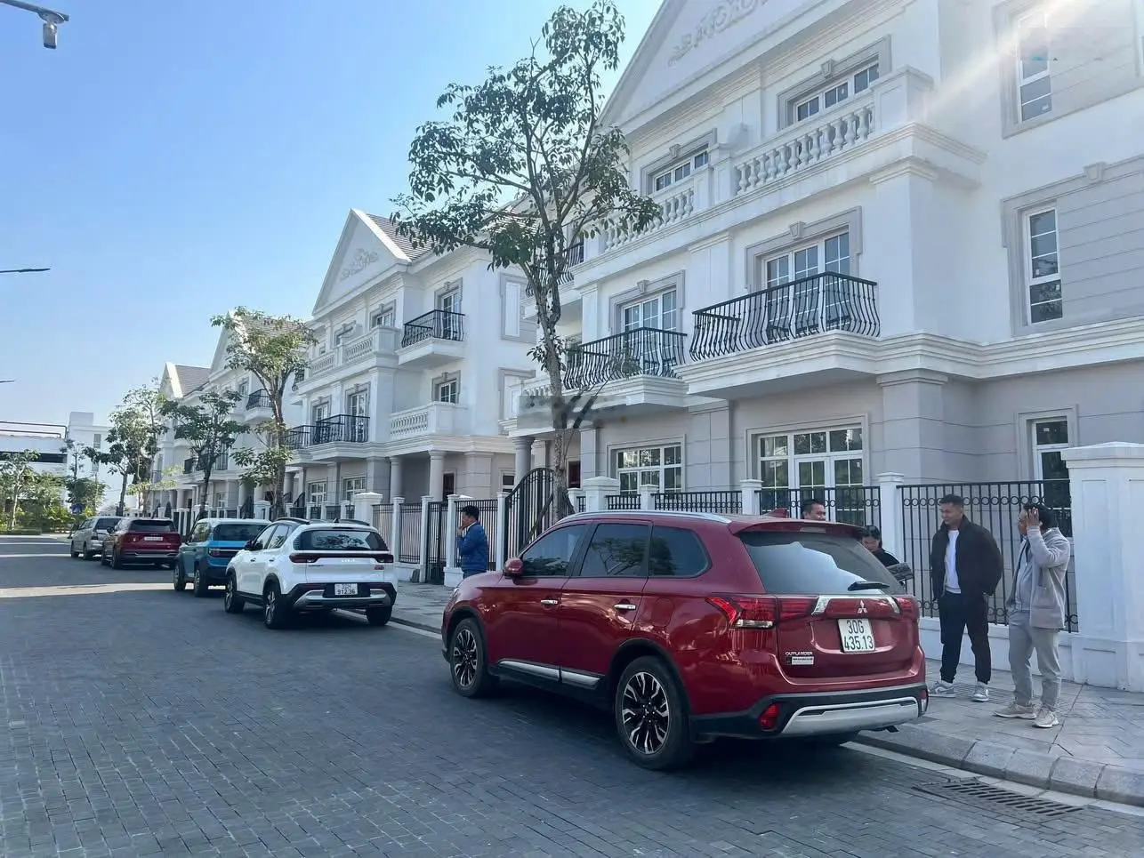 Bán suất ngoại giao biệt thự Eurowindow Twin Parks Gia Lâm 32.86 tỷ 192.5m2 view công viên