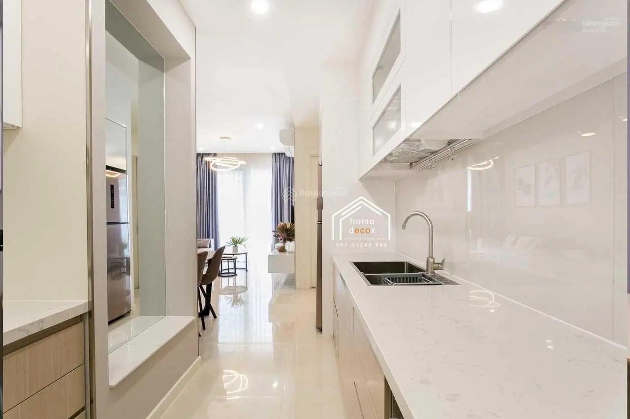 Bán căn hộ Gold View 2PN 2WC; Dt:80m2; full Nội thất đẹp, giá 4.4 tỷ, Ban công rộng LH 0972 443 ***