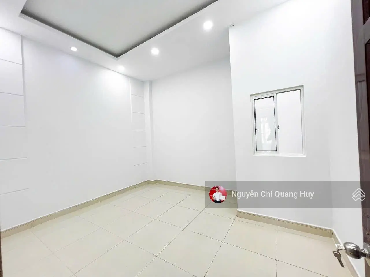 Nhà Phố hiện đại mới - hẻm 1806 Huỳnh Tấn Phát cách Q7 300m - 4m x 12m -Sổ hồng riêng - Giá 5,75 tỷ