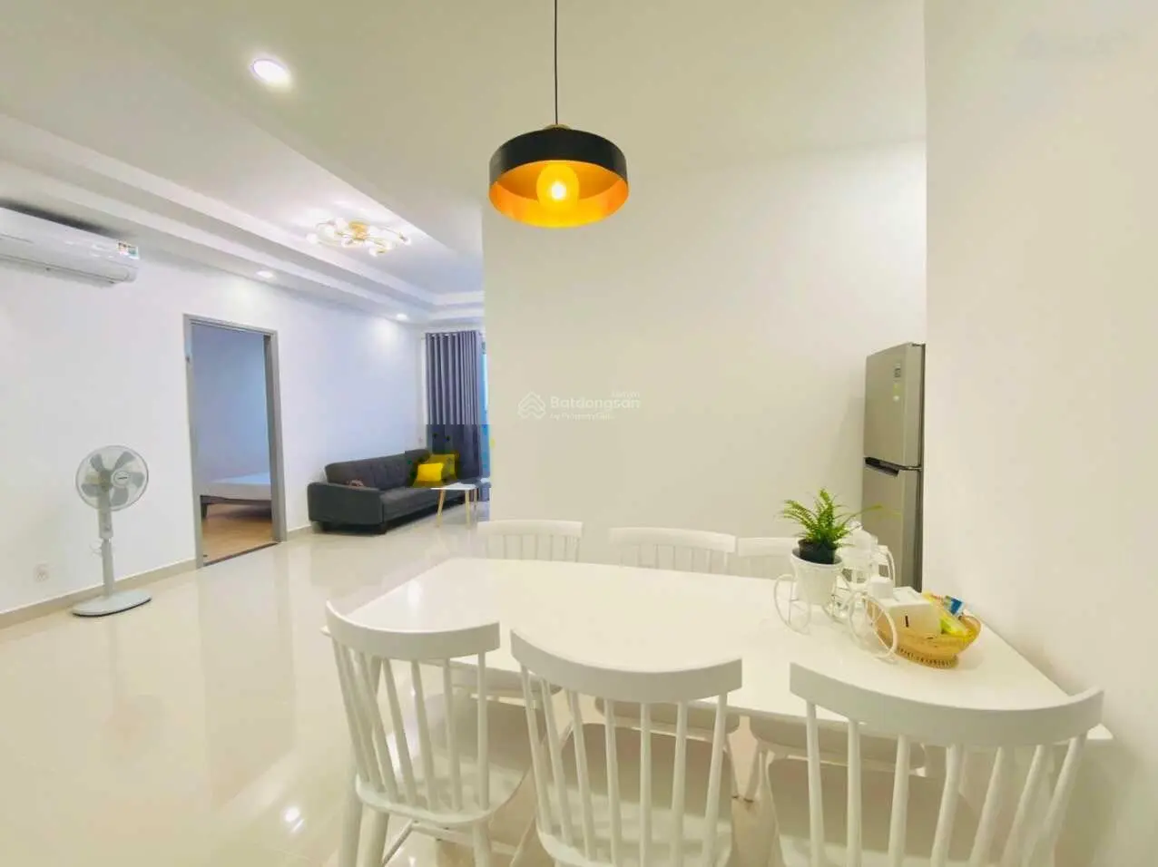 Chuyển nhượng 2 căn hộ Melody 2 phòng ngủ giá tốt chỉ 2.5 tỷ - Em Tiên chuyên Melody