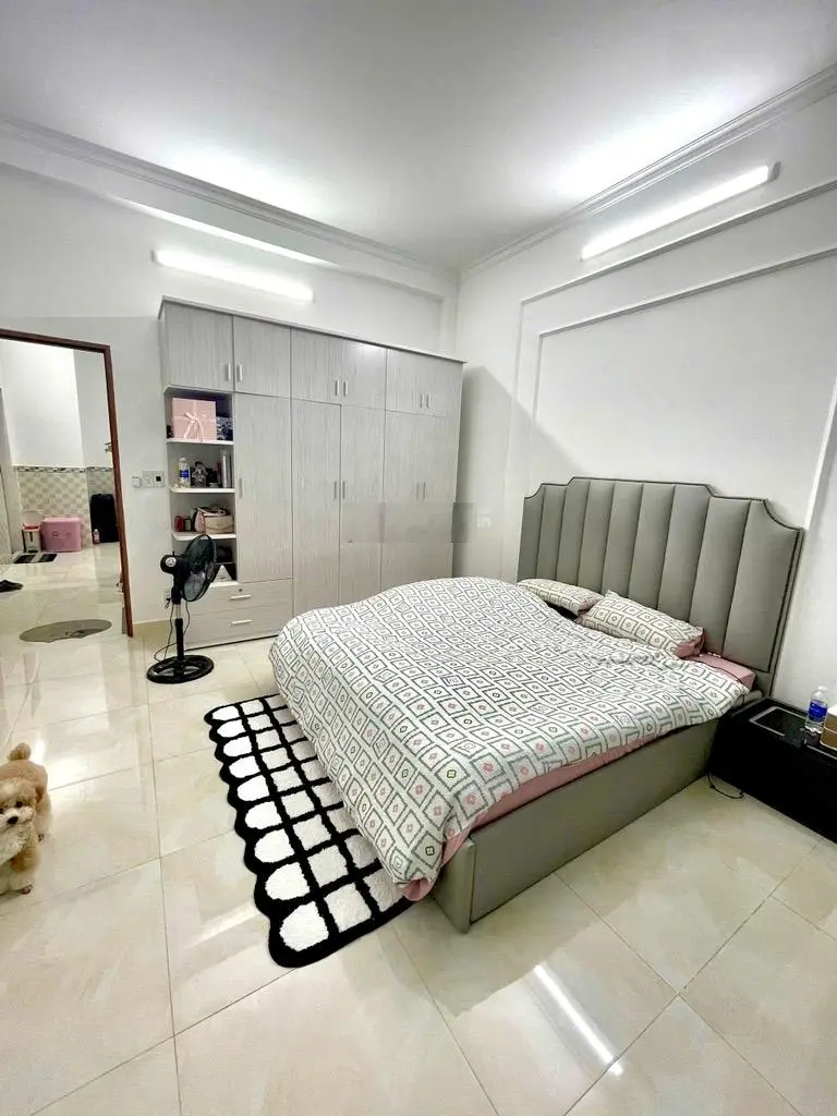 Nhà 3 tầng Mặt tiền đường TRUNG MỸ TÂY 1,phường TRUNG MỸ TÂY, Q12, dt 146,4m2 (6mx25m), Giá 10,3Tỷ