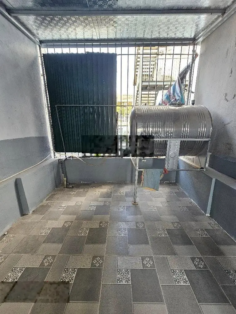 Bán Nhà Hồng Mai Đầu Bạch Mai_ÔTô Đỗ Cổng_Vài Bước Ra Phố_39m2 / 3Tầng_ Hơn 5 Tỷ