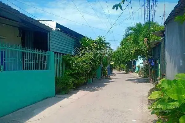 Giá 12,2 tr/ m2 có ngay nhà thị trấn Diên Khánh, sau nhà là bờ kè thông ra sông mát mẻ, 83m2 thổ cư