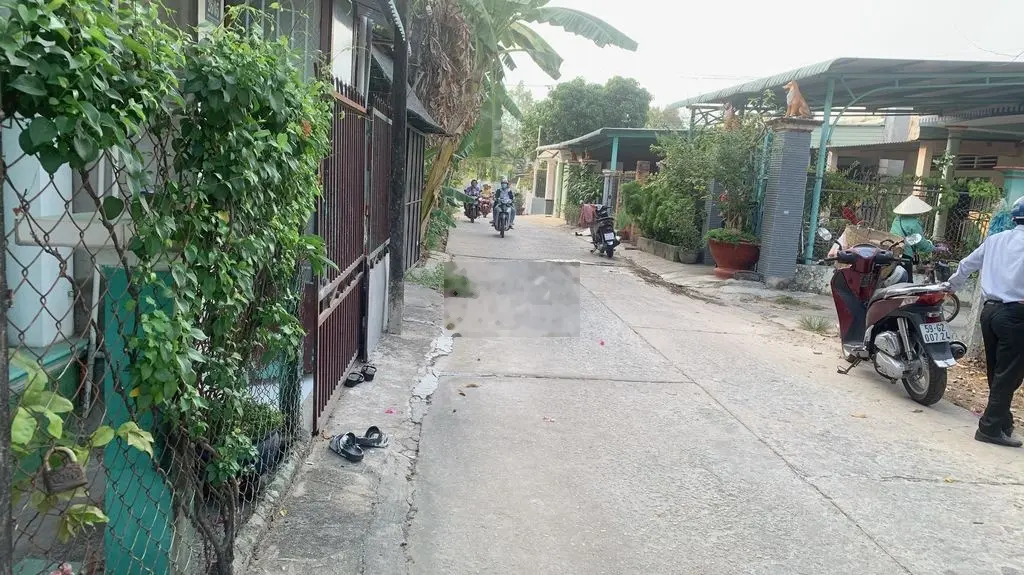 bán gấp lô đất góc ngay trường học võ Thị Sáu, tp bến cát giá ngợp