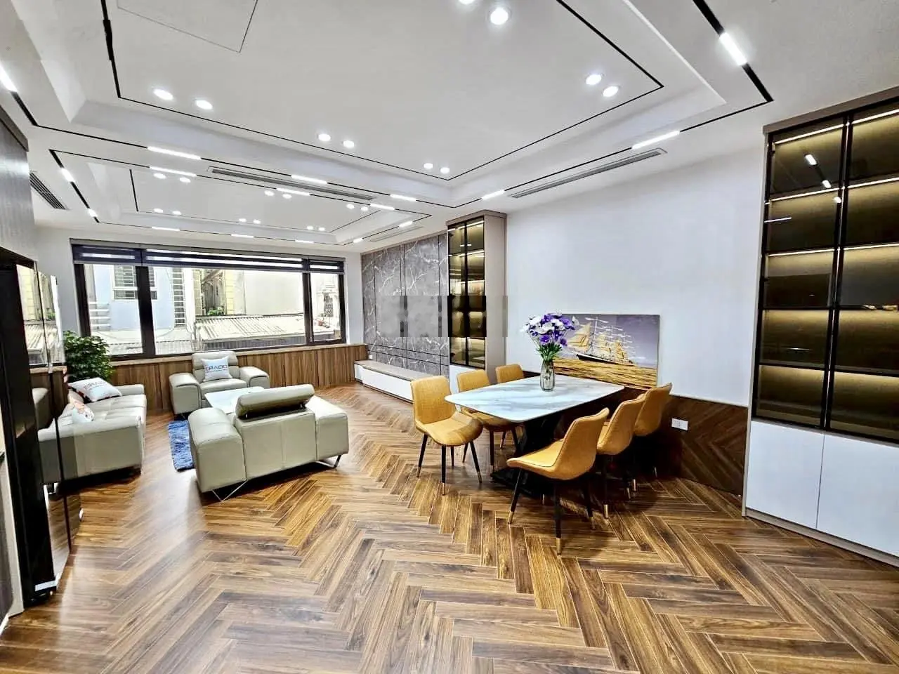 Bán liền kề view công viên khu tđc thượng thanh 115m2, 6 tầng thang máy, full nội thất xịn sò