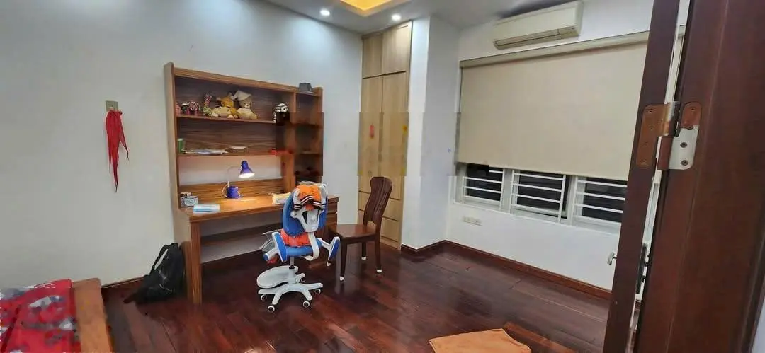 Đẹp hiếm thấy! Bán nhà Trung Kính, phân lô, ô tô tránh, 2 thoáng, nội thất 3 tỷ, dân xây, 78m2, 6T