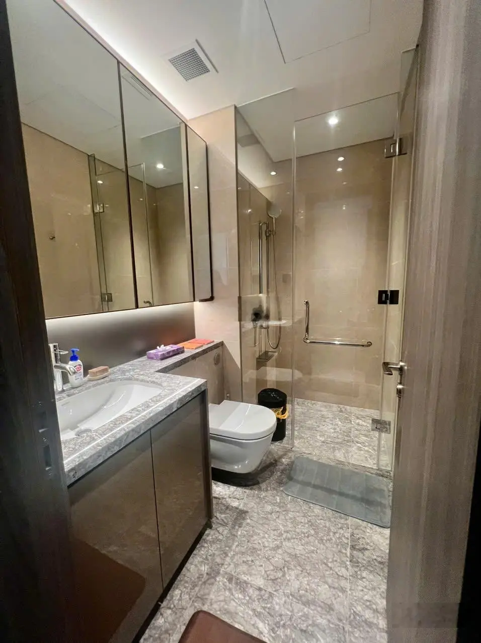 Bán căn hộ chung cư 3 pn 110m2, giá 23,5 tỷ vnd suất spa tại the marq, nguyễn đình chiểu, quận 1