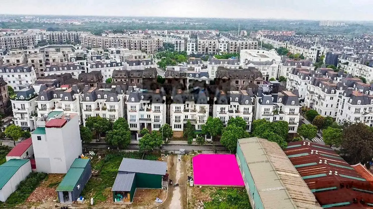 Chính chủ cần bán lô góc 298m2 MT 33m siêu đẹp siêu vip vài bước chân ra đường QL 32 giá tốt nhất