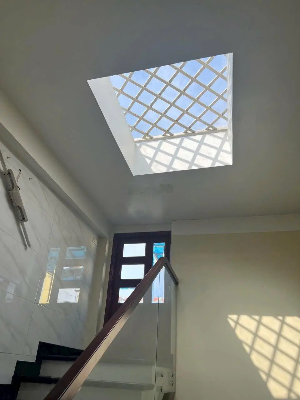 Nhà Trường Chinh, TTN, DT: 4x26, trệt 3