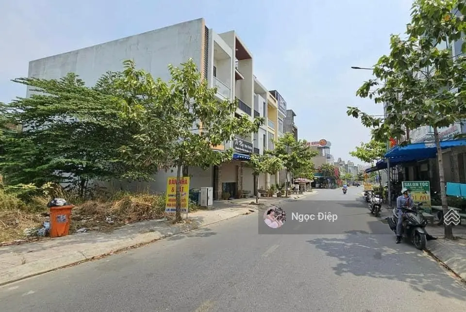 Cần bán gấp lô đất MT đường Trương Vĩnh Ký, Mỹ Thạnh An, Bến Tre, 120m2/450tr SHR, LH: 0898 537 ***