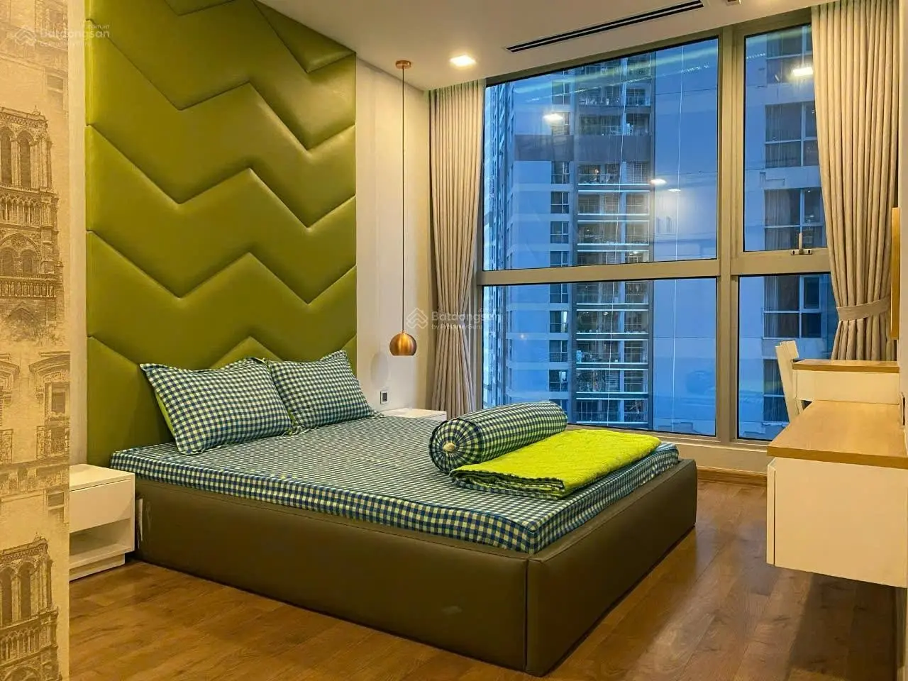 Siêu vip! Bán nhanh căn Park 1, 3PN giá siêu tốt Vinhomes Central Park - LH 0942 570 ***