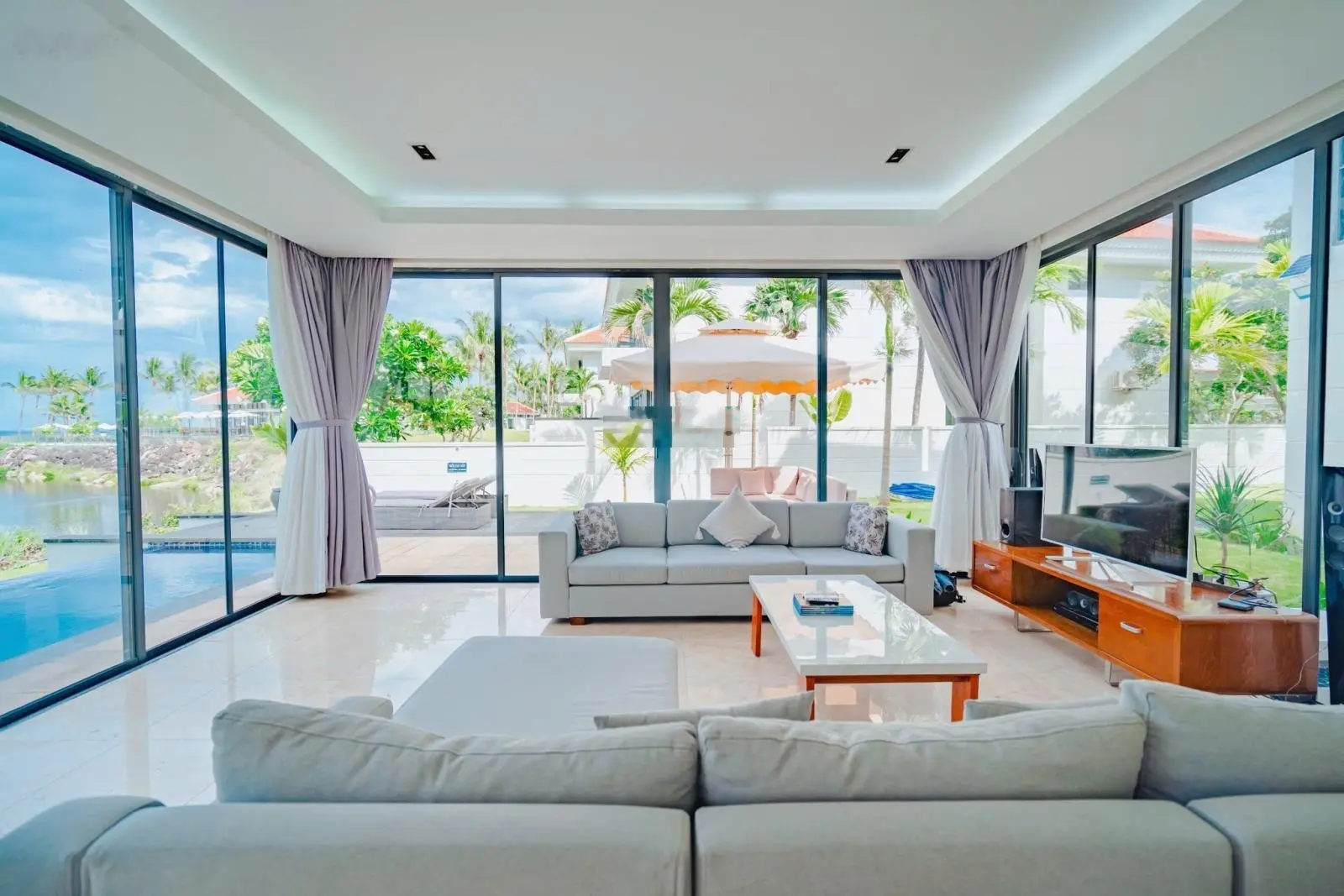 Hàng hiếm - biệt thự biển Ocean Villa - 1 căn đẹp 2 mặt tiền giá tốt nhất thị trường sở hữu lâu dài